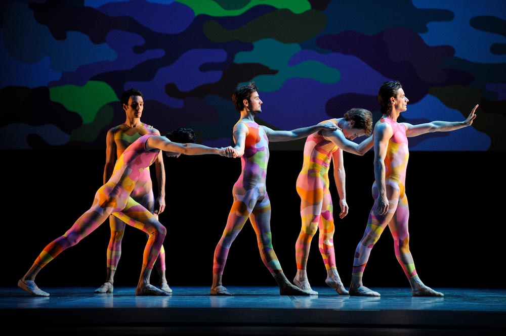 San Francisco Ballet in Morris' Beaux. © Erik Tomasson.