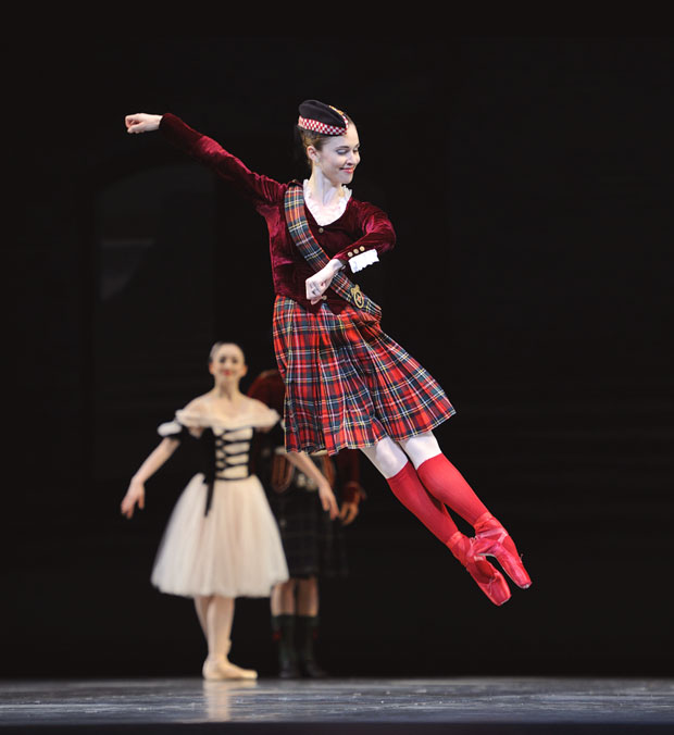 San Francisco Ballet in Balanchine's Divertimento No.15. © Erik Tomasson. (Click image for larger version)