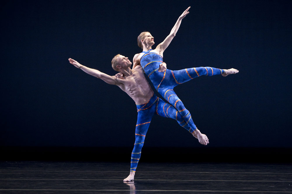 Amy Young and Paul Trusnovec in Mercuric Tidings. © Paul B. Goode. (Click image for larger version)