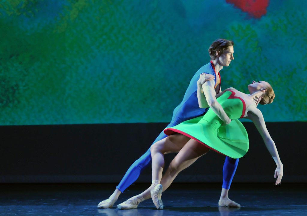 Alexander Nuttall and Tiffany Goggin in Jenna Lee's [I]Classical Symphony[/I].<br />© Dave Morgan. (Click image for larger version)