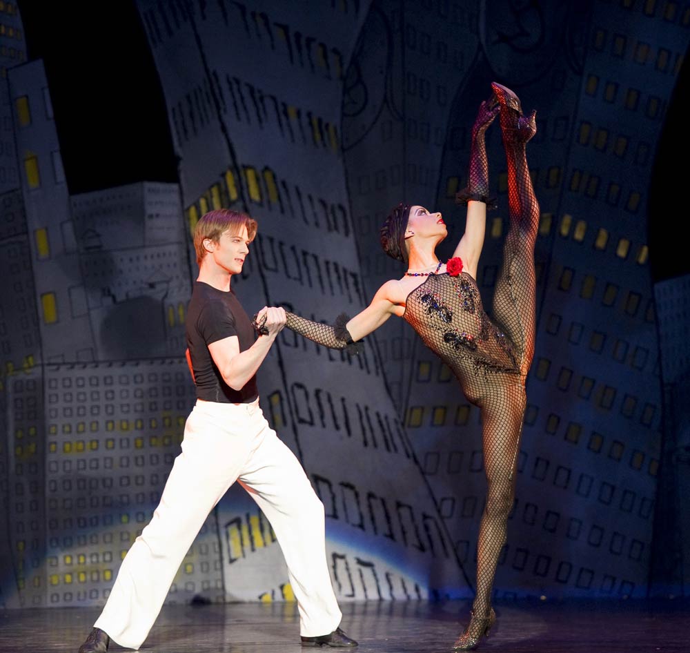 Celine Gittens, here with Robert Parker in the ballet <I>Slaughter on Tenth Avenue</I>.<br />© Bill Cooper. (Click image for larger version)