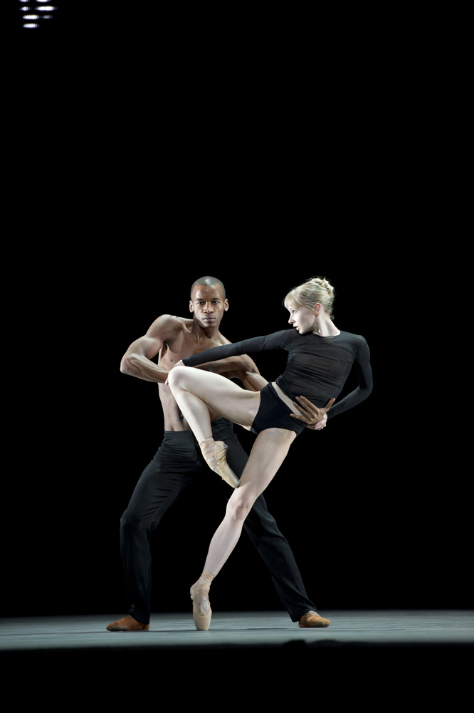 Melissa Hamilton and Eric Underwood in Wayne McGregor's <I>Infra</I>.<br />© Bill Cooper, by kind permission of the Royal Opera House. (Click image for larger version)
