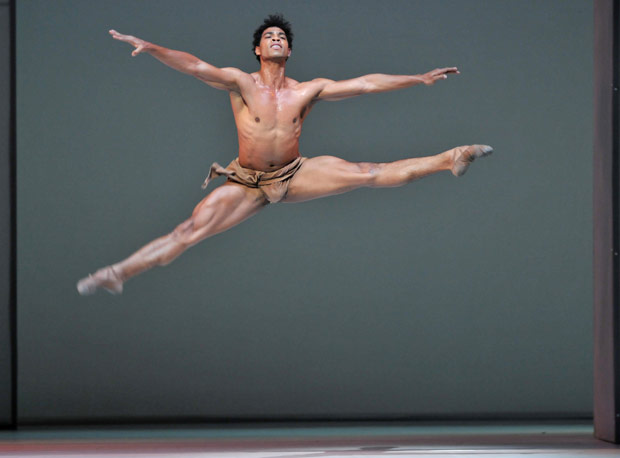 Carlos Acosta in <I>Requiem</I>.<br />© Dave Morgan, by kind permission of the Royal Opera House. (Click image for larger version)