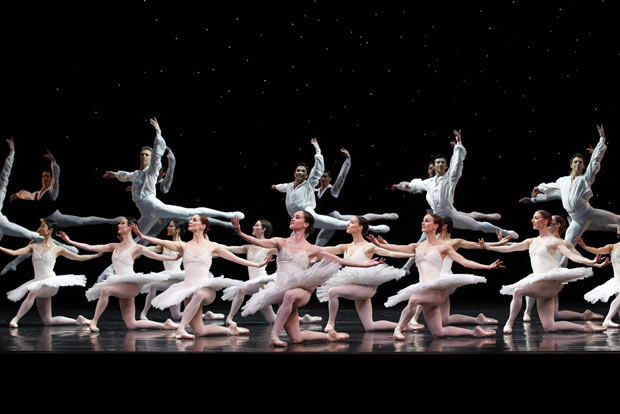 Austlian Ballet in David McAllister's <I>Overture</I>.<br />© Jeff Busby. (Click image for larger version)